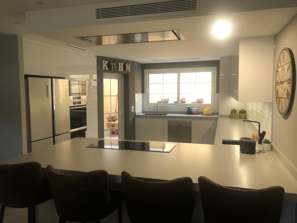 REFORMA PARCIAL EN VIVIENDA DE ASPE
